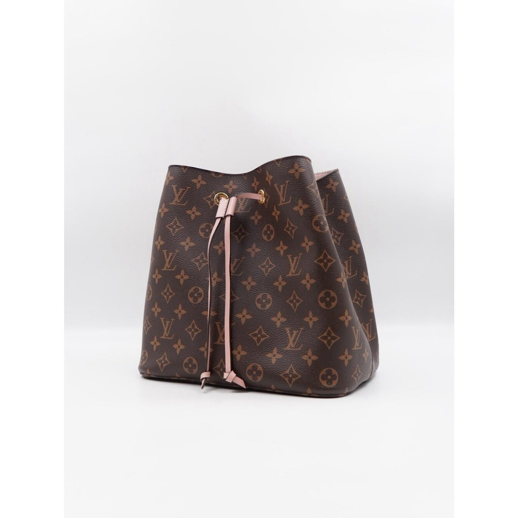 CP10 💕 Louis Vuitton Monogram Neonoe MM