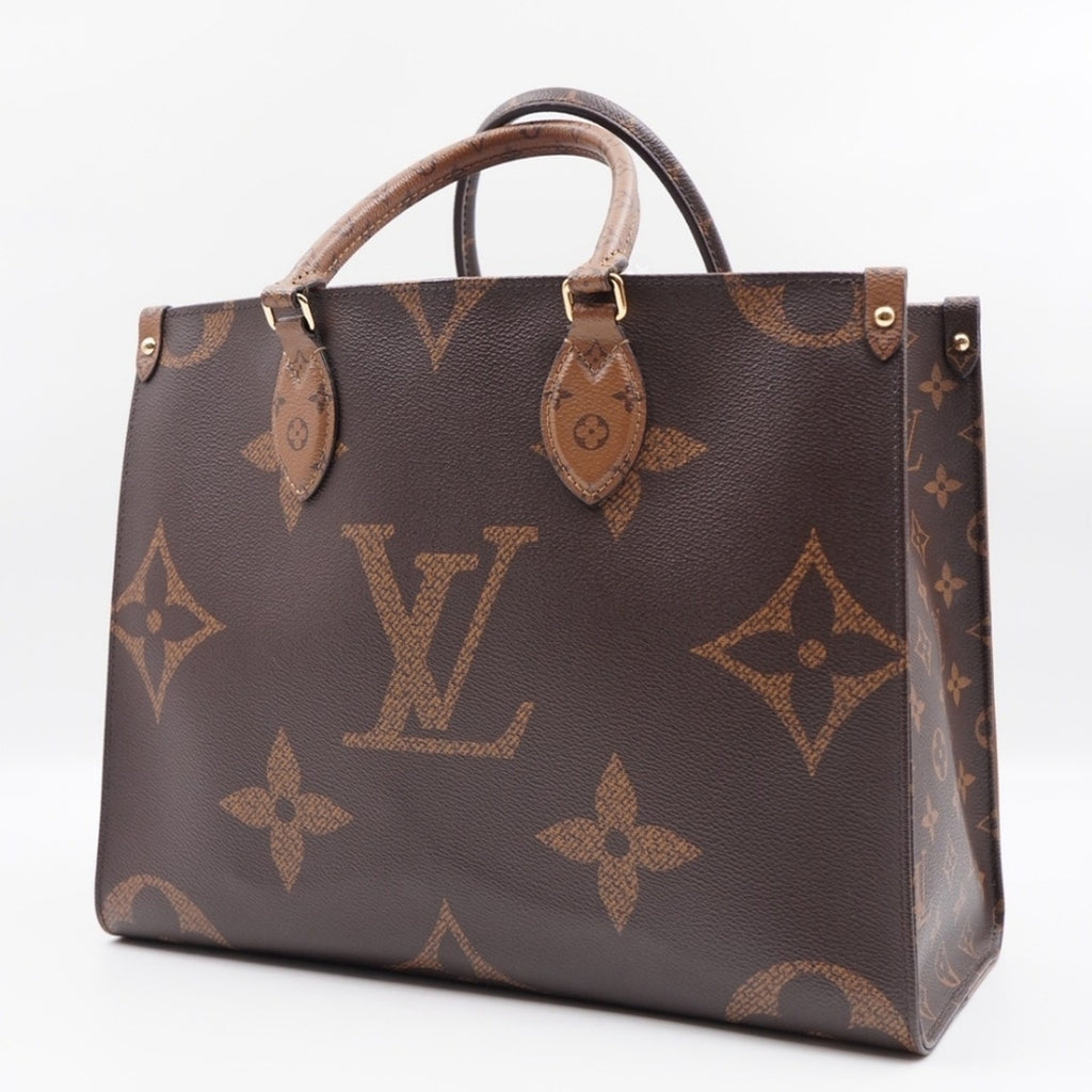 CE24 💟 Louis Vuitton Reverse Monogram Giant Onthego MM