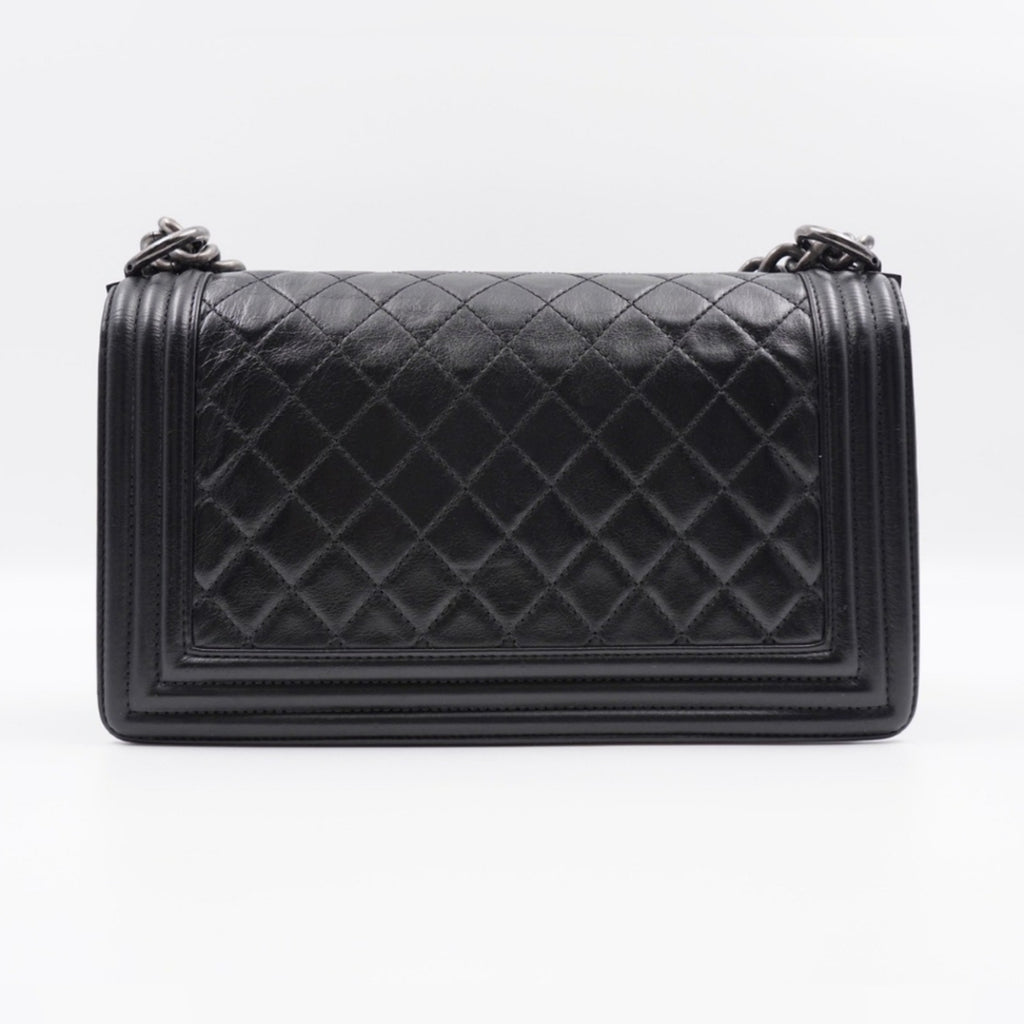 CD04 💖 CHANEL Lambskin Quilted Boy Flap Medium