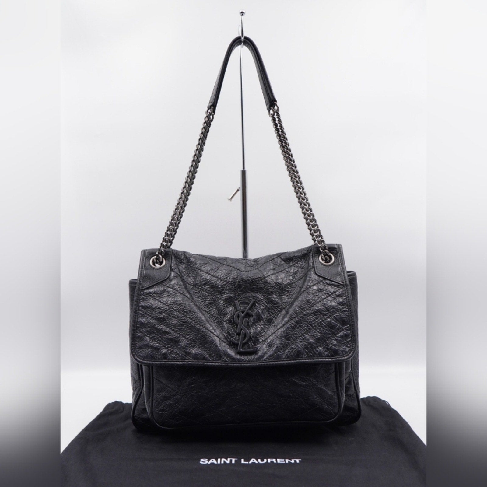 CF12 💟 Saint Laurent Chevron Niki Large