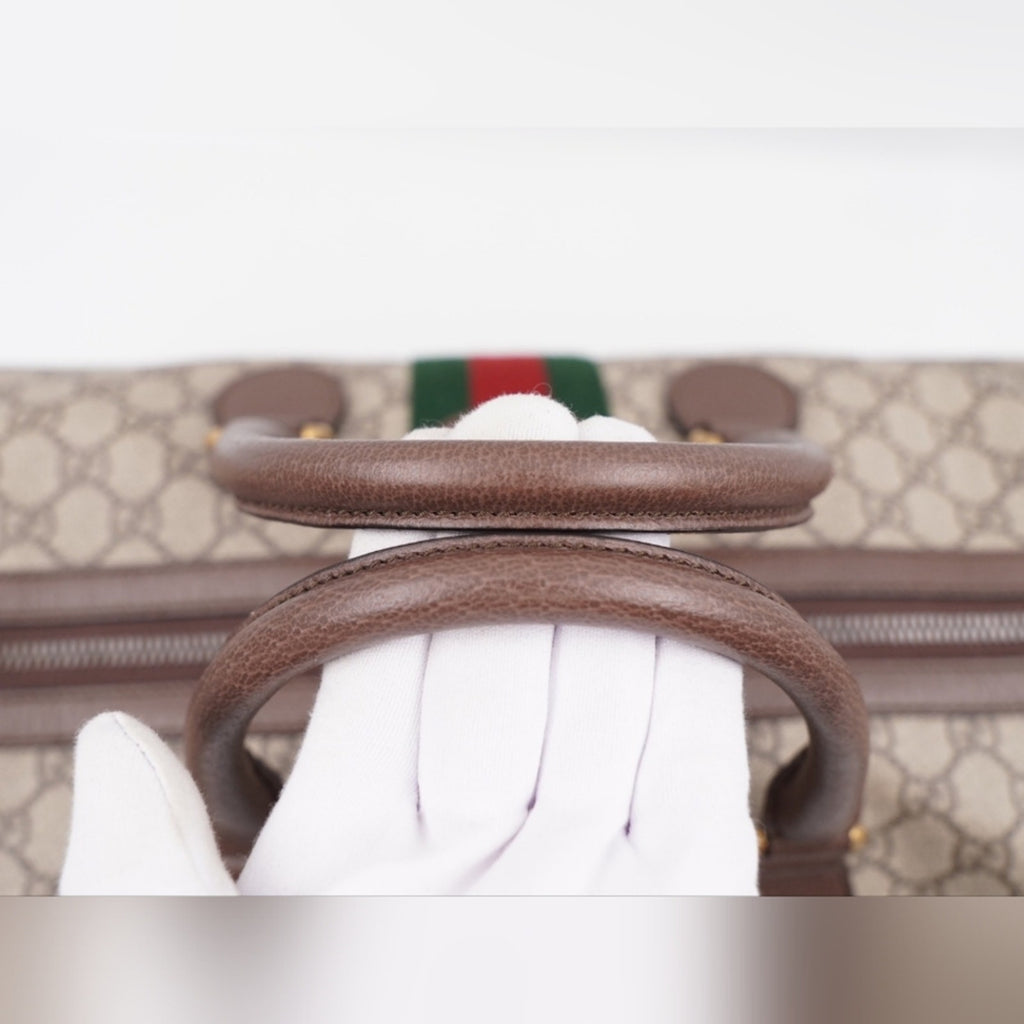 CE36 💟 Gucci GG Ophidia Supreme Savoy medium duffle bag