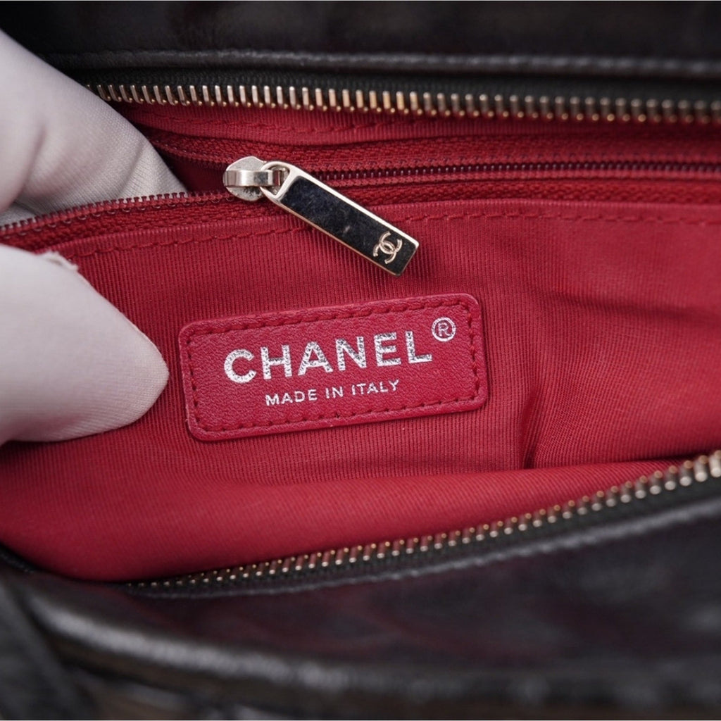 CG04 💟 Chanel Aged Calfskin Quilted Large Gabrielle Hobo