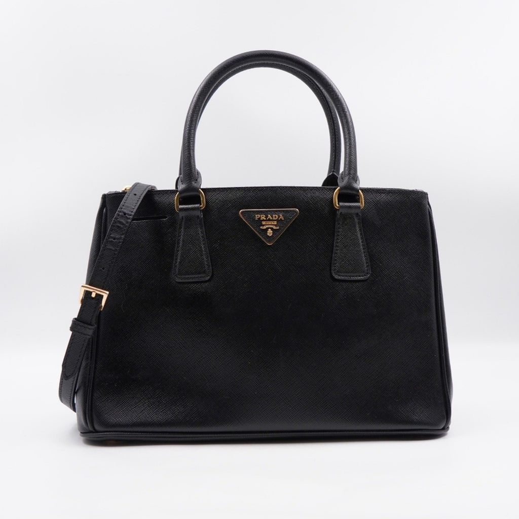 BQ42 💖 Prada Saffiano Leather Shoulder Bag