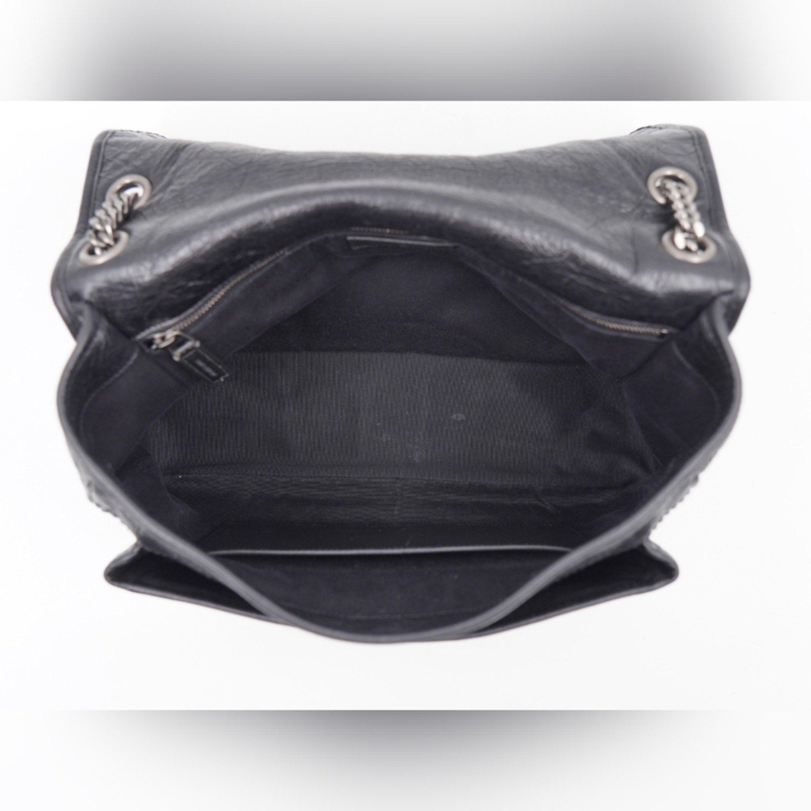 CF12 💟 Saint Laurent Chevron Niki Large