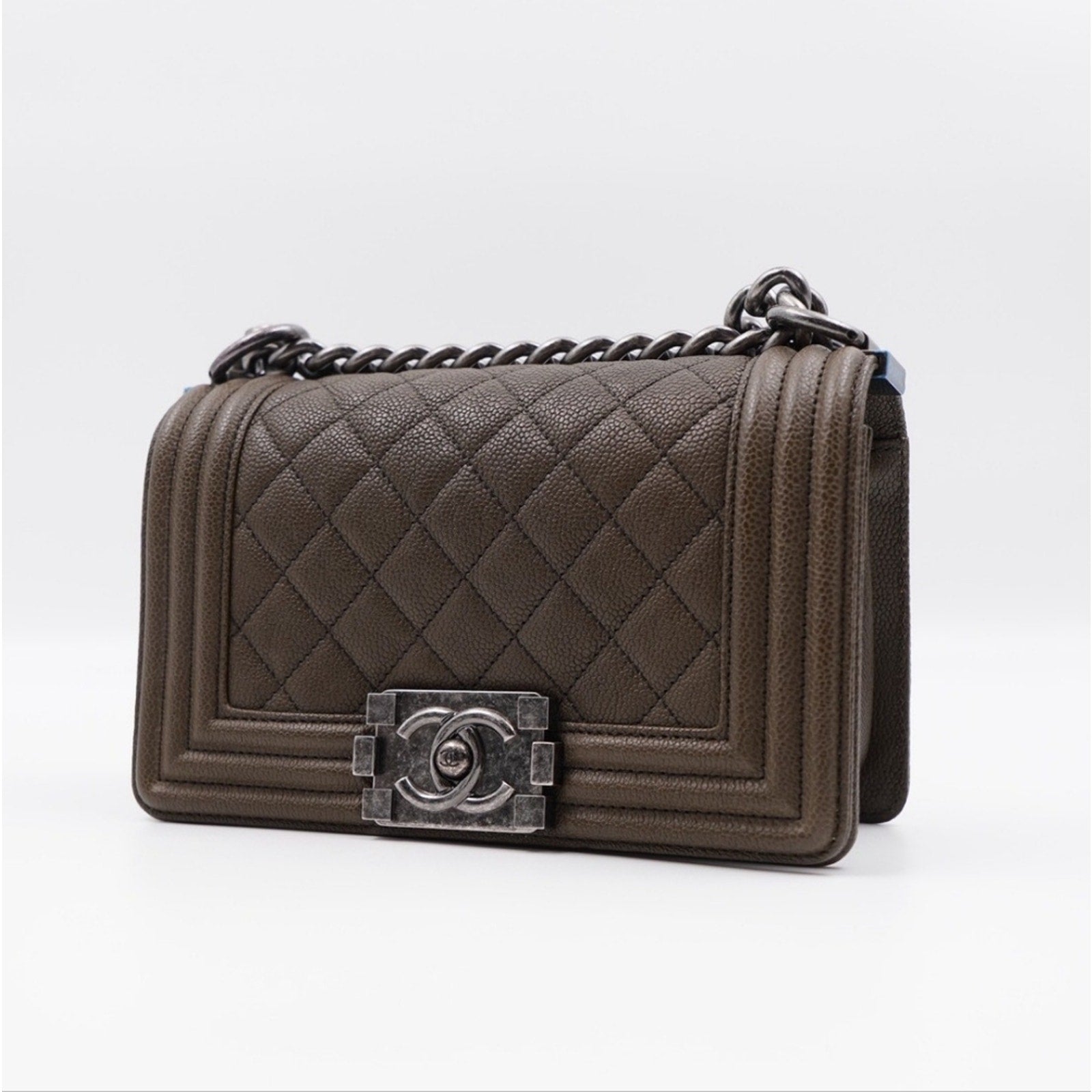 CC25 ❤️ Chanel Caviar Quilted Small Boy Flap