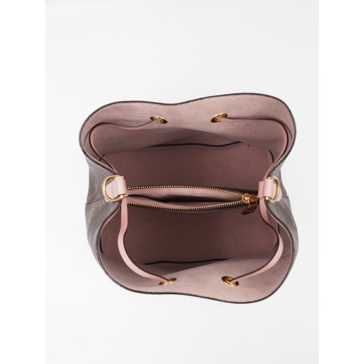 CP10 💕 Louis Vuitton Monogram Neonoe MM