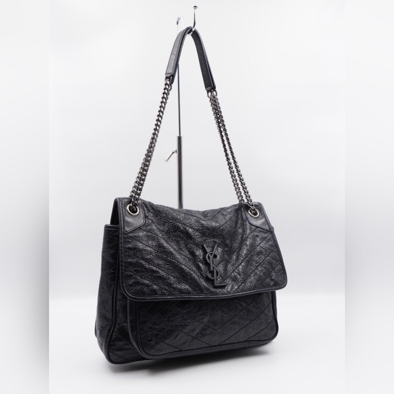CF12 💟 Saint Laurent Chevron Niki Large