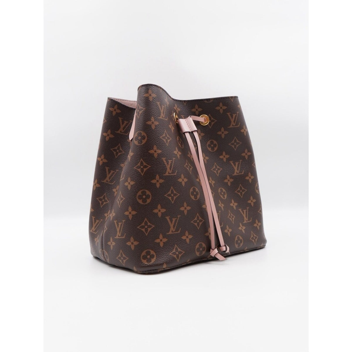 CP10 💕 Louis Vuitton Monogram Neonoe MM