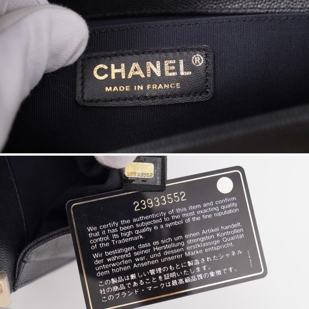 CC26 ❤️ Chanel Caviar Quilted Medium Boy Flap Black