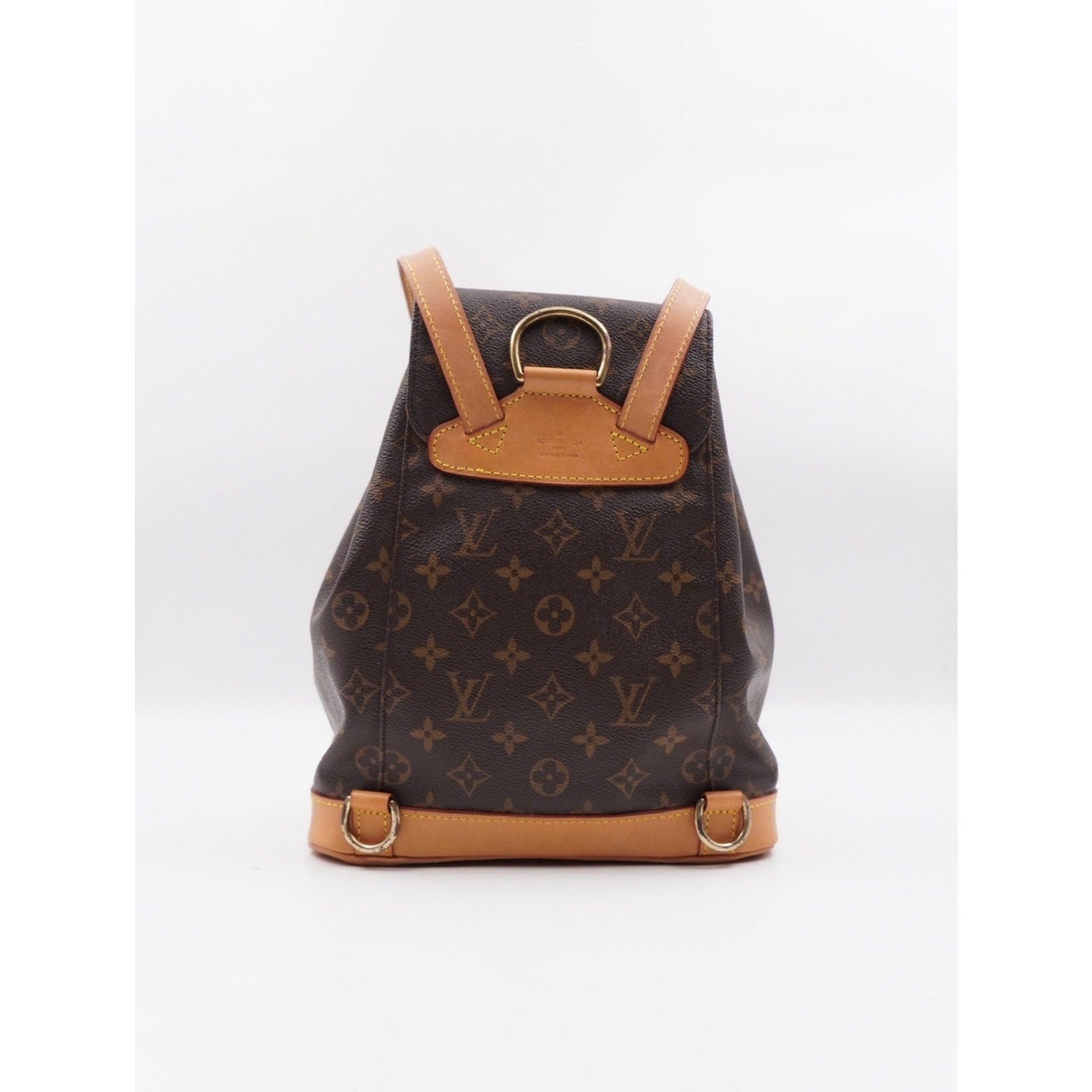 CG44 💗 Louis Vuitton Monogram Montsouris MM Backpack