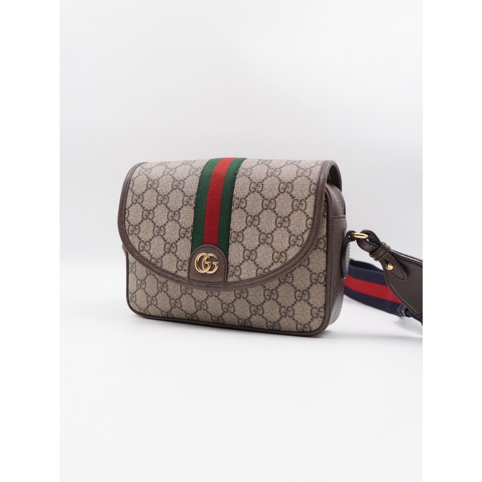 CJ41 ❤️ Gucci GG Supreme Monogram Dollar Calfskin Web Studded  Ophidia