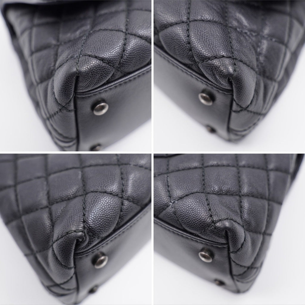 BY09 💕 Chanel Caviar Quilted Small Coco Handle Flap