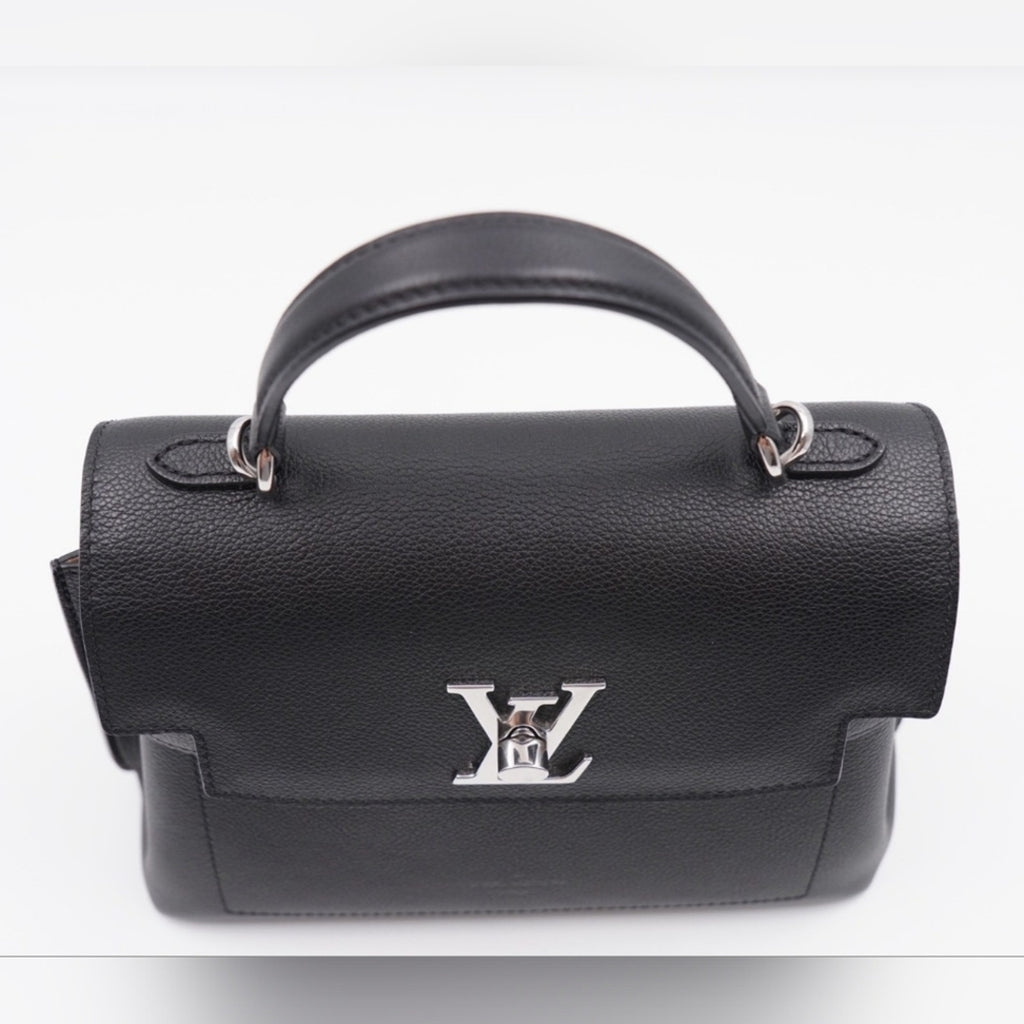 CE31 💟 Louis Vuitton Calfskin Lockme Ever BB Black