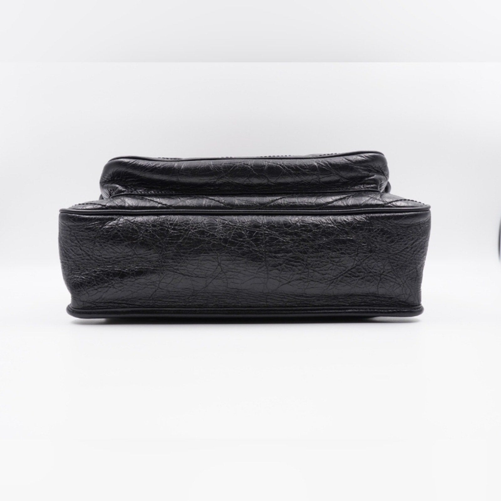 CF12 💟 Saint Laurent Chevron Niki Large