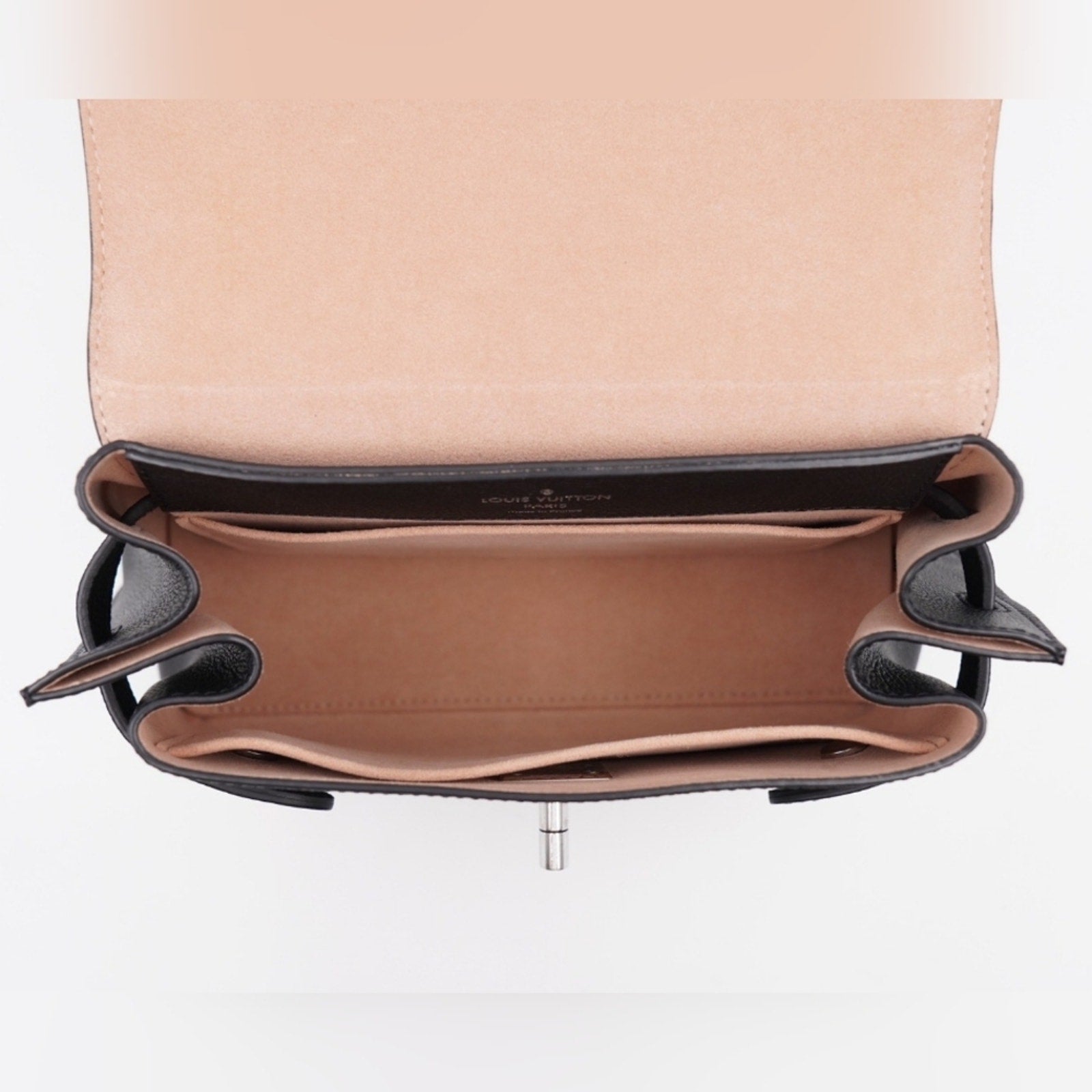 CE31 💟 Louis Vuitton Calfskin Lockme Ever BB Black